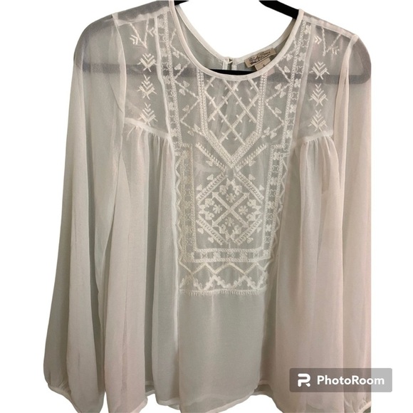 Lucky Brand top, oversized small.  Semi-sheer.  Winter white. Lacey in f… - Picture 1 of 6